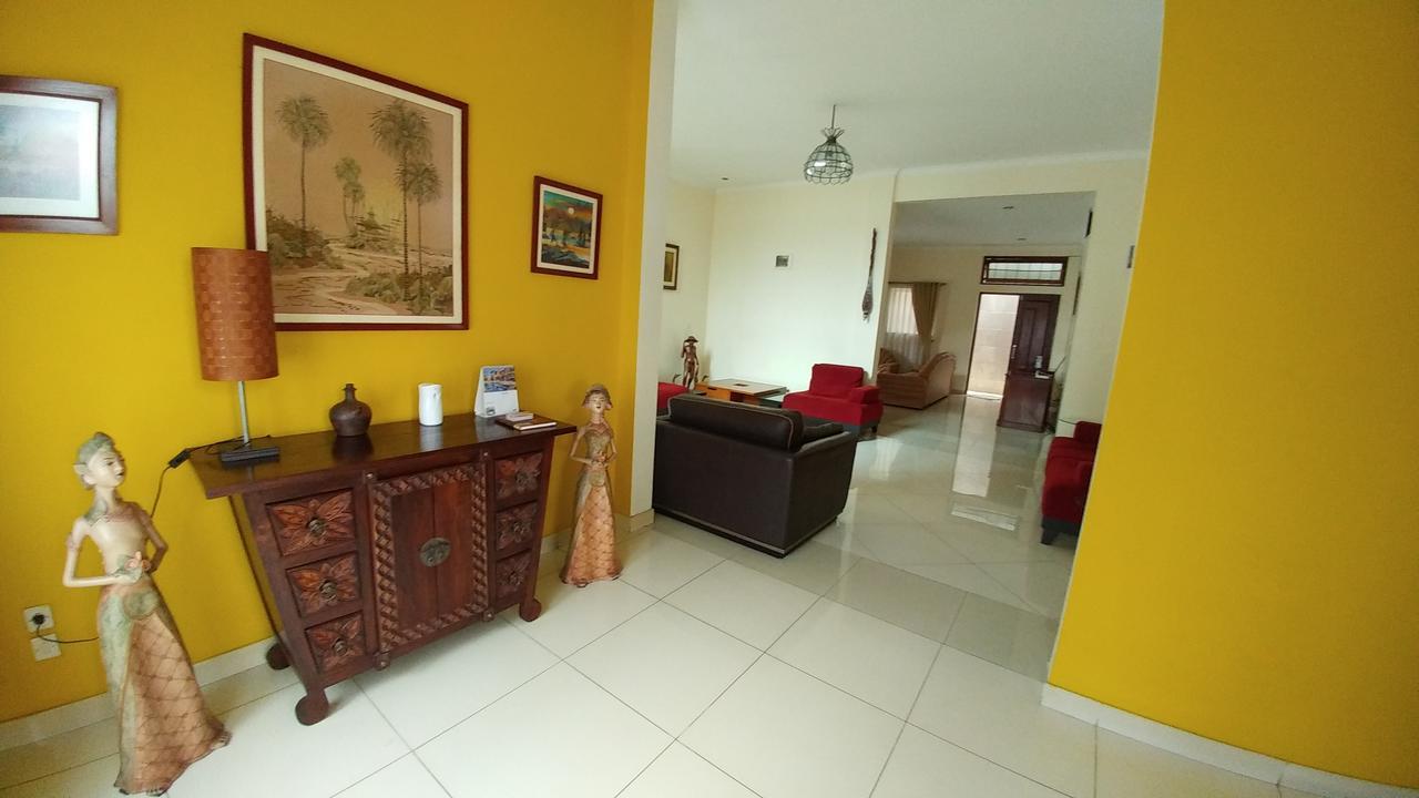 Villa Rumah Ibu Dago 万隆 外观 照片