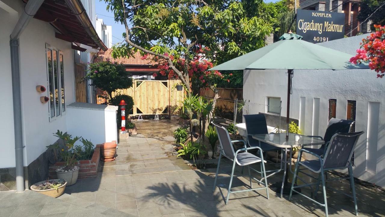Villa Rumah Ibu Dago 万隆 外观 照片